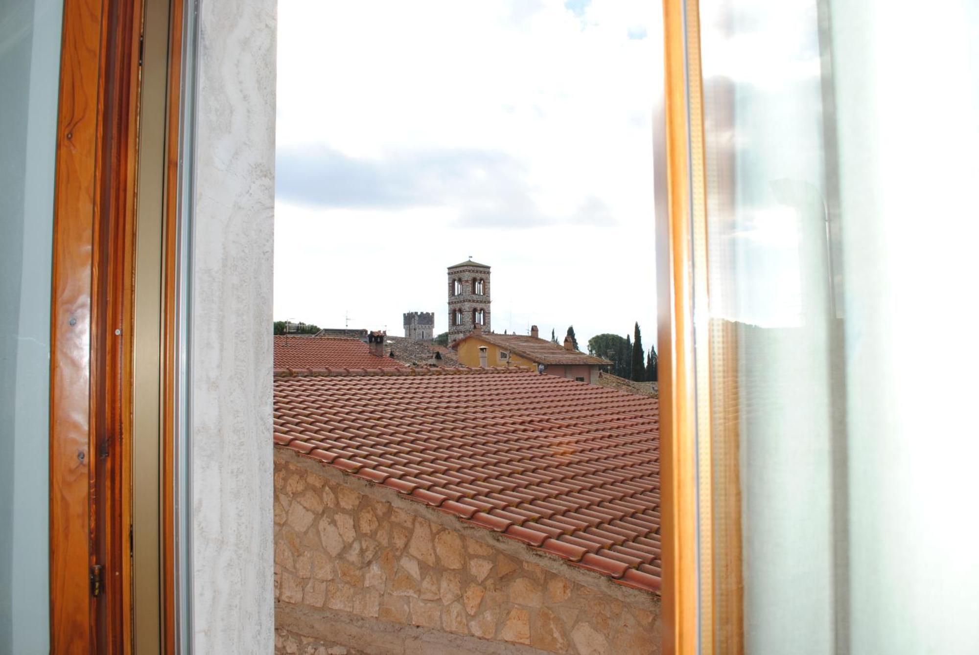 Tellus Saturnia Bed & Breakfast Exterior photo