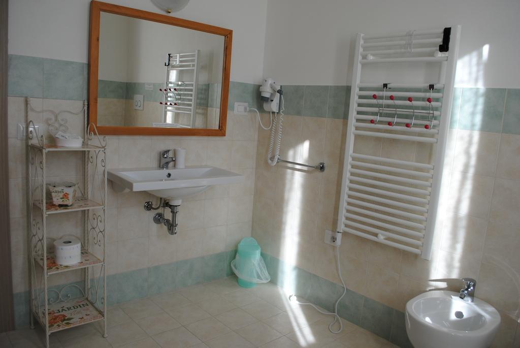 Tellus Saturnia Bed & Breakfast Room photo